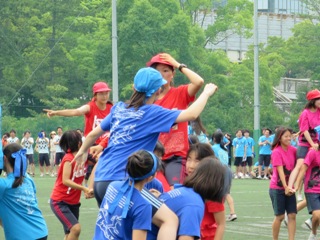 qRn