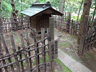 しょうゆの神様 松尾神社