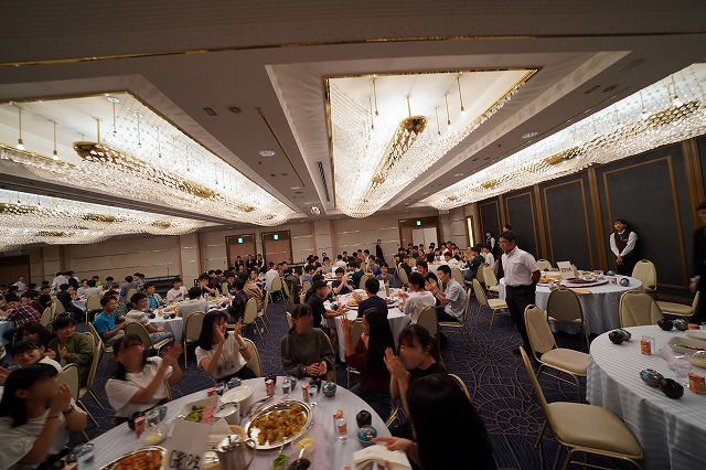 夕食
