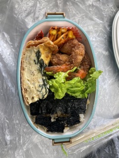 ついさっきのお昼（２月1９日）に撮ったお弁当