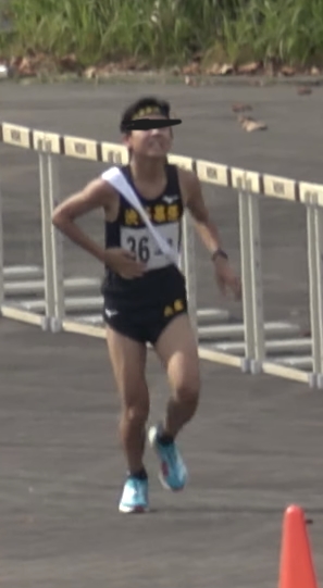僕の過去の画像です。腹が痛くて死にそうです。