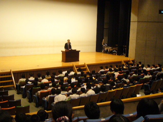 学年集会