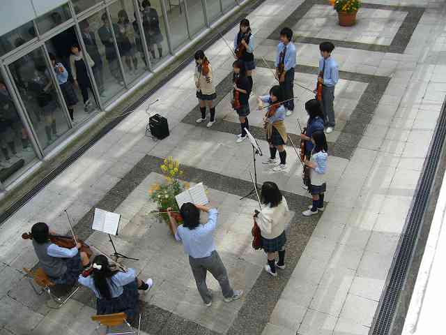 Performance by the Chamber Music Club