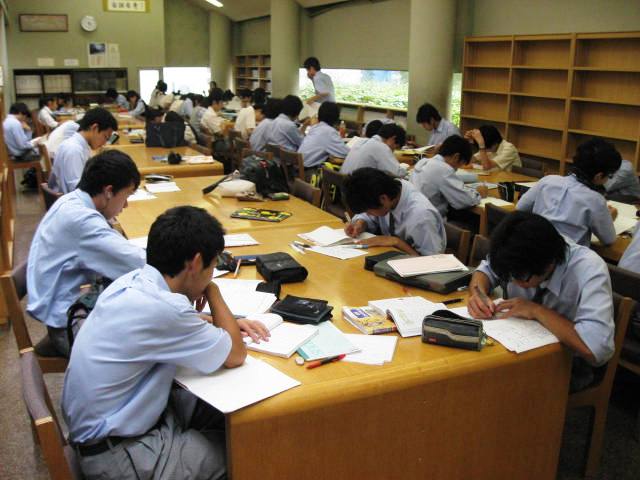 試験勉強中