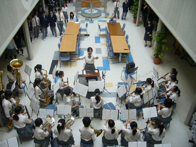 Welcome concert by the Junior High Brass Band