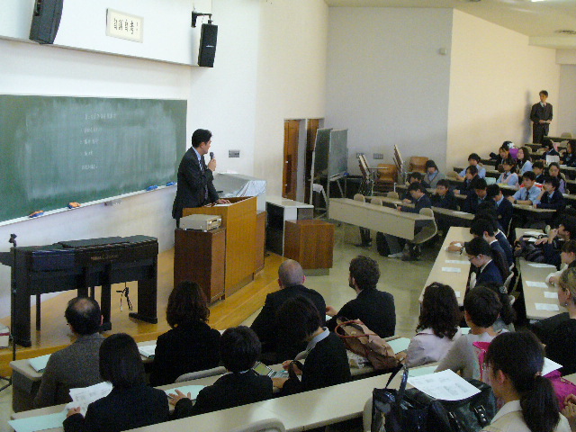 Opening Ceremony of the Extracurricular Courses for Foreign Languages

