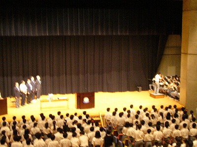 Junior high term end ceremony