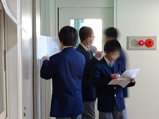 中１学校探検