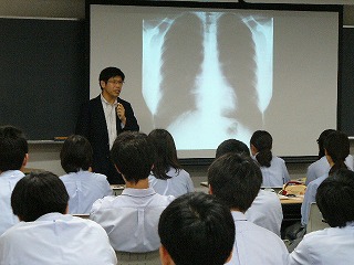 東京医科歯科大学教授による模擬講義