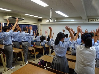 万歳三唱